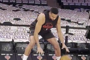 全是基本功！CJ赛前热身运两颗球，很丝滑啊~